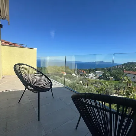 Lukas 4- Icici- Pool, Gym, Near Opatija